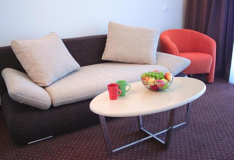 ホテル Villa Junona