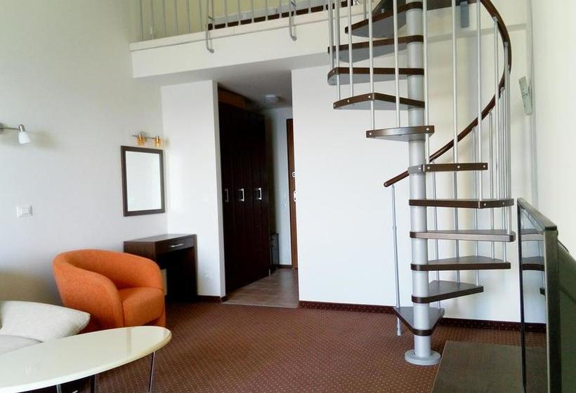 ホテル Villa Junona