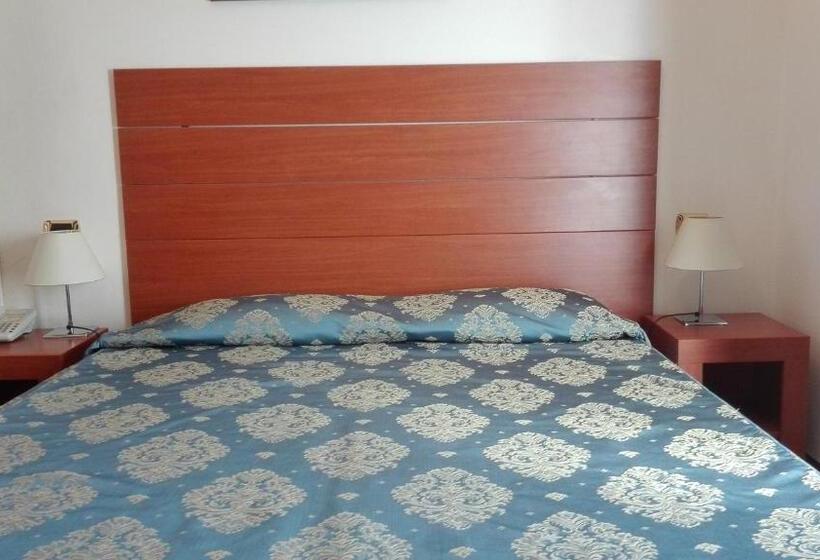 בית מלון כפרי Villa Luisa