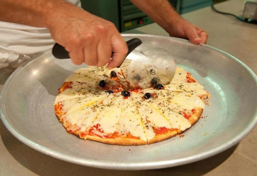 בית מלון כפרי Village Club Les Hyvans