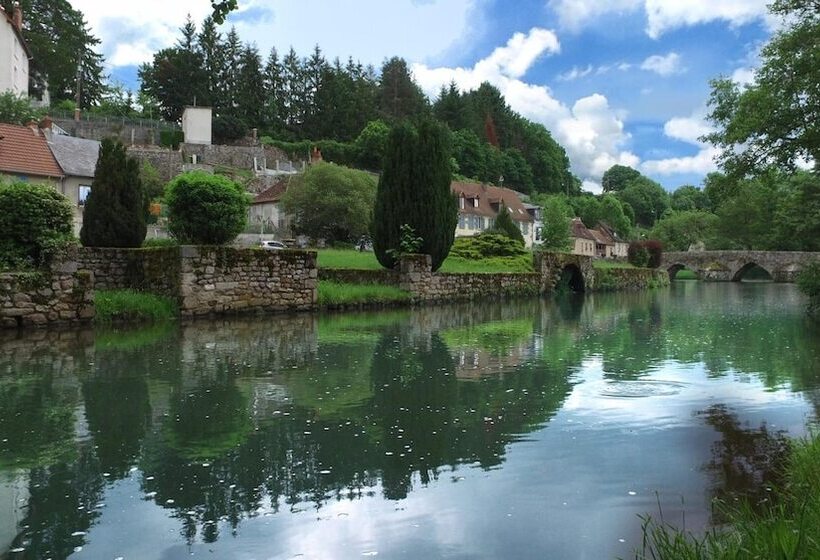 酒店 Vvf Château Sur La Vienne Lac De Vassivière