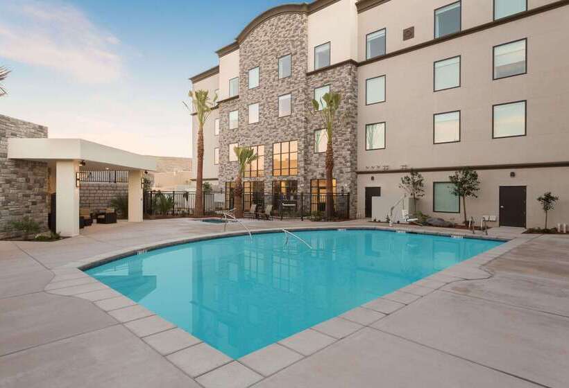 فندق Wingate By Wyndham Hurricane Zion National Park