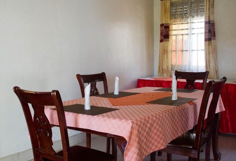 Marphie Hotel Rukungiri