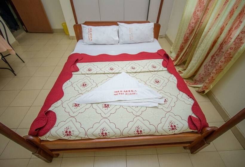 Muhabura Motel