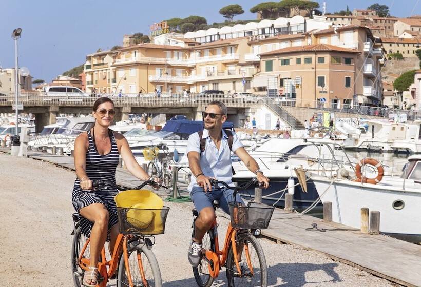 پانسیون Cav Approdo