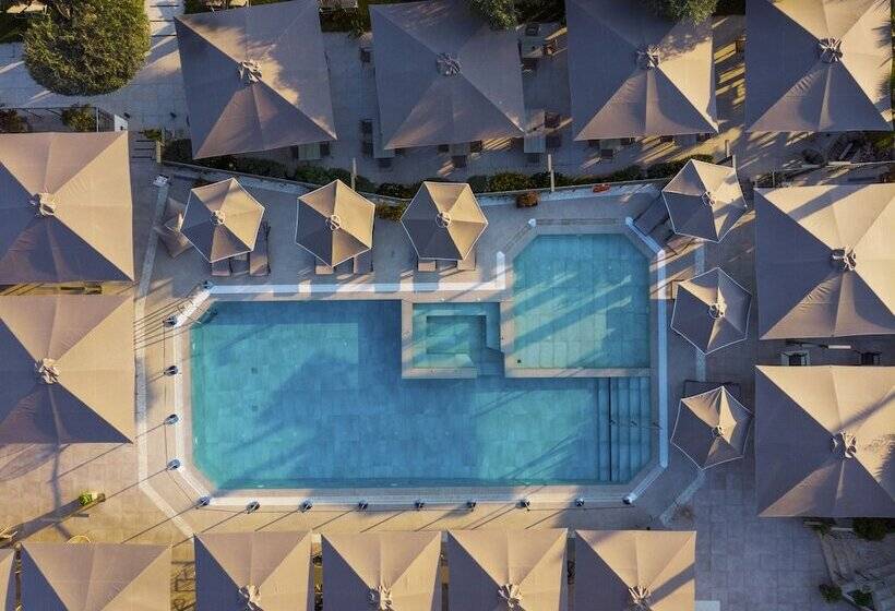 فندق Prima Vista Beachfront Boutique