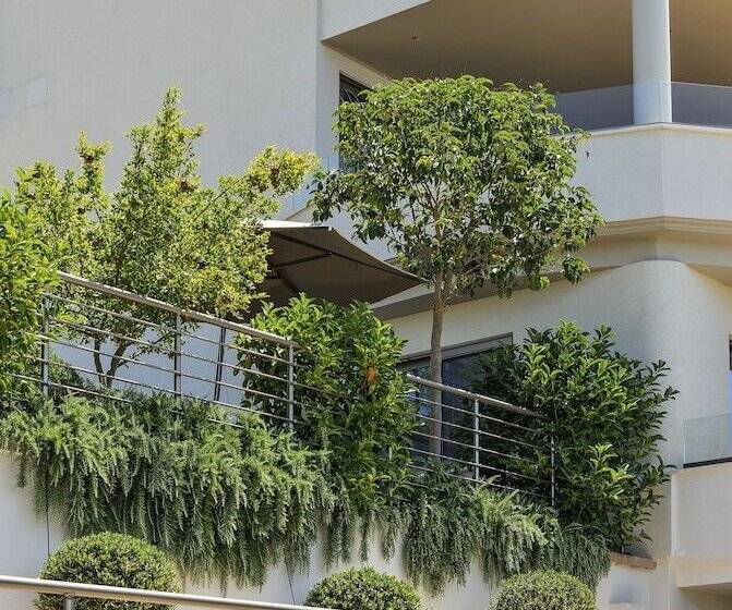 فندق Prima Vista Beachfront Boutique