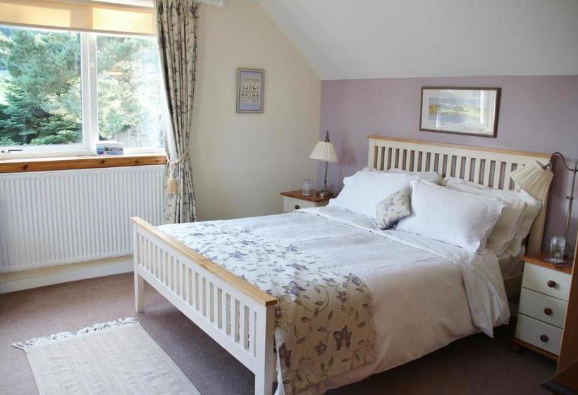 Bed and Breakfast Rosegrove Guesthouse