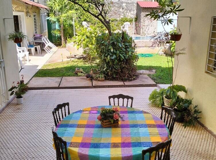 فندق فئة نجمة واحدة La Casa Del Turix