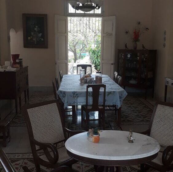 فندق فئة نجمة واحدة La Casa Del Turix