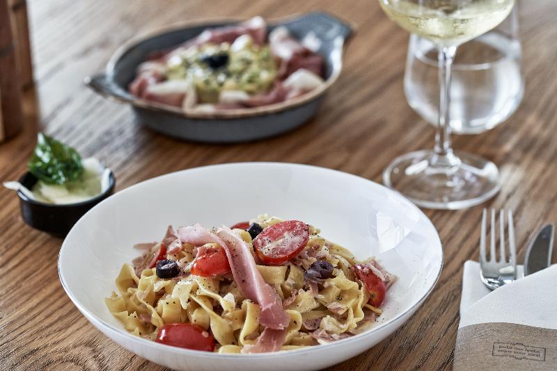 Отель 18 Grapes