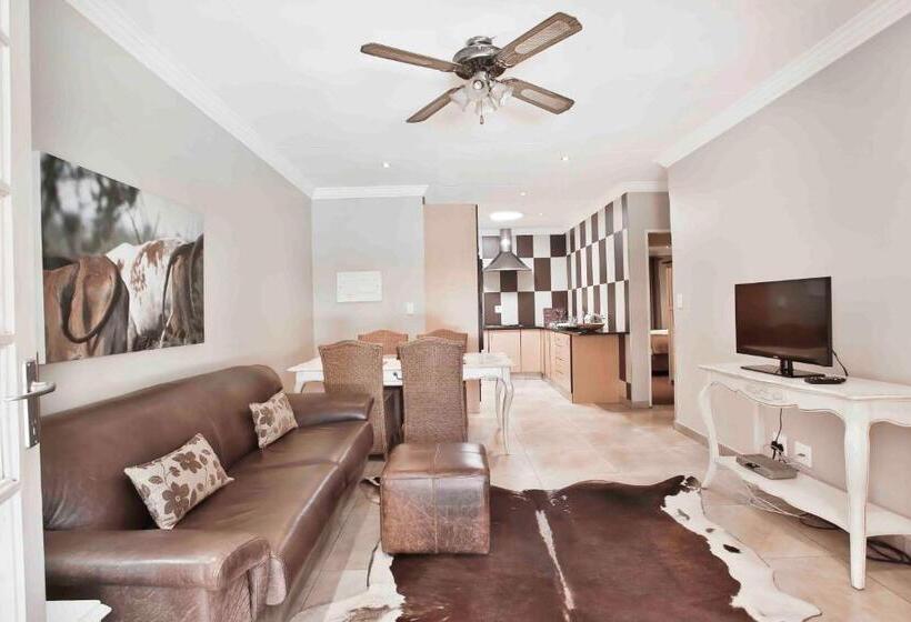 ホテル Accommodation At Vans Self Catering