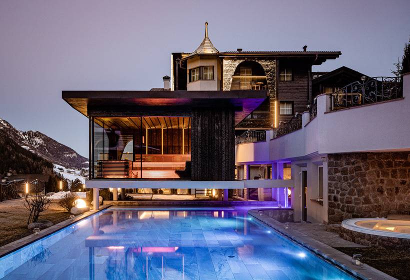 هتل Alpin Garden Luxury Maison & Spa - Adults Only
