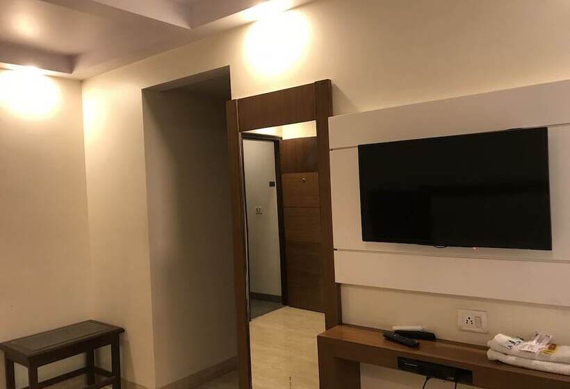 Отель Geeson International New Delhi Railway Station Paharganj