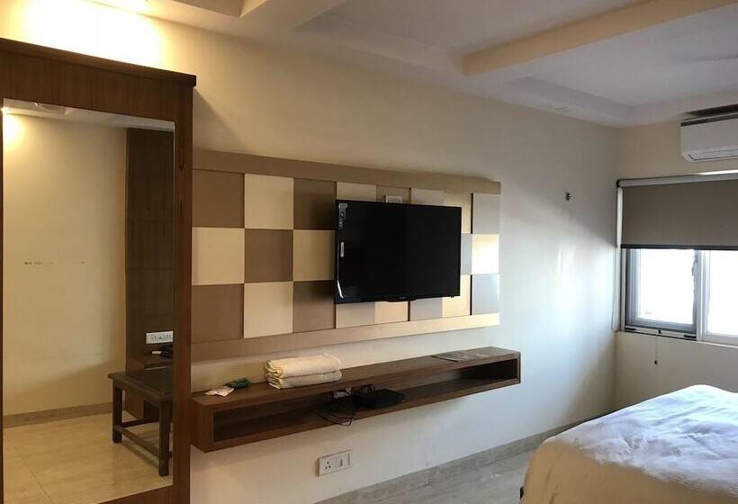 Отель Geeson International New Delhi Railway Station Paharganj