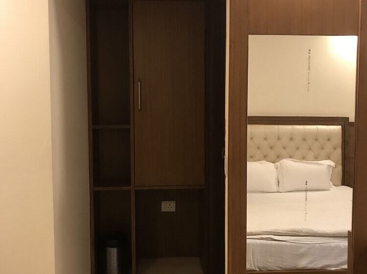 Отель Geeson International New Delhi Railway Station Paharganj