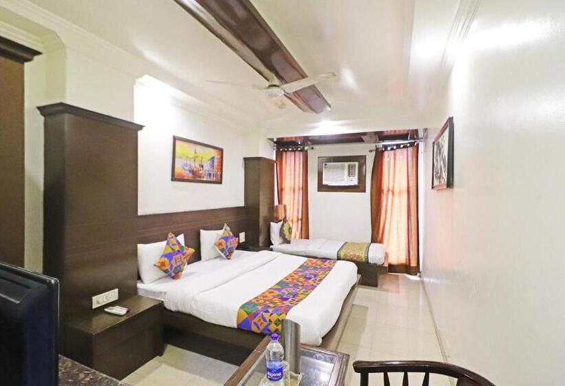 Отель Geeson International New Delhi Railway Station Paharganj