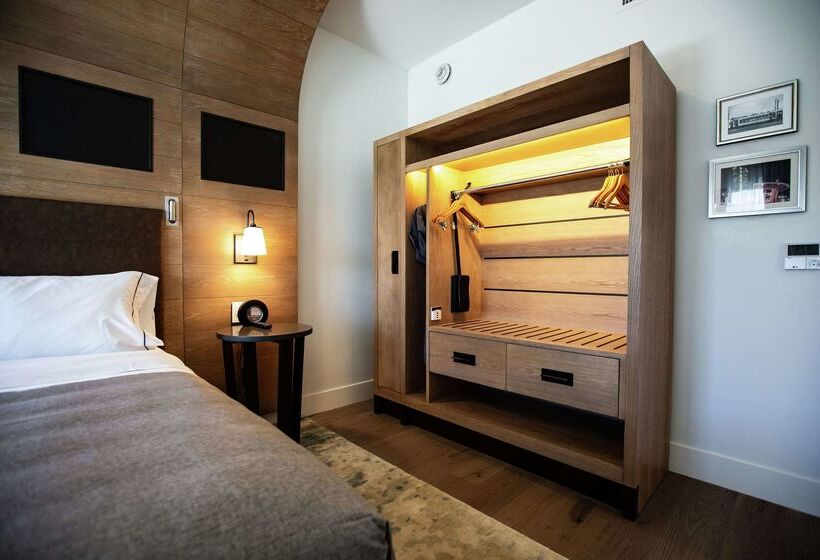 Отель Canopy By Hilton Dallas Uptown