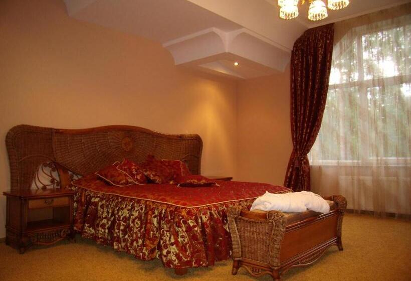 בית מלון כפרי Complex Zelenyi Gai