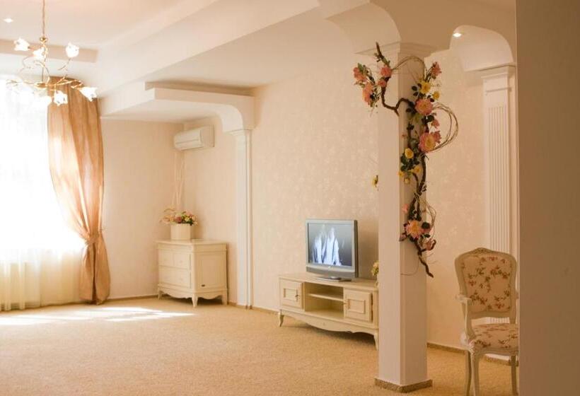 בית מלון כפרי Complex Zelenyi Gai