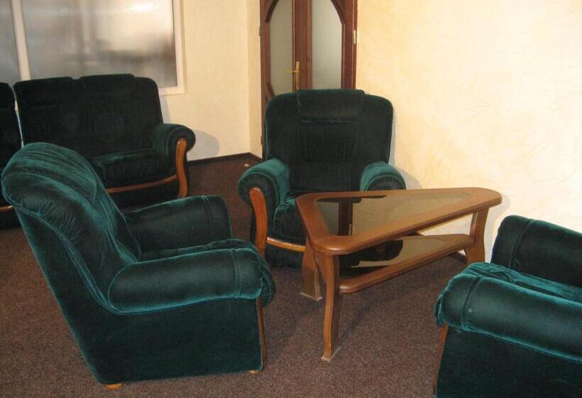 בית מלון כפרי Complex Zelenyi Gai