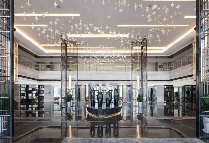 בית מלון כפרי Courtyard By Marriott Zhengzhou Airport