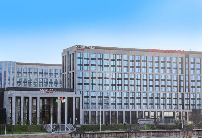 בית מלון כפרי Courtyard By Marriott Zhengzhou Airport