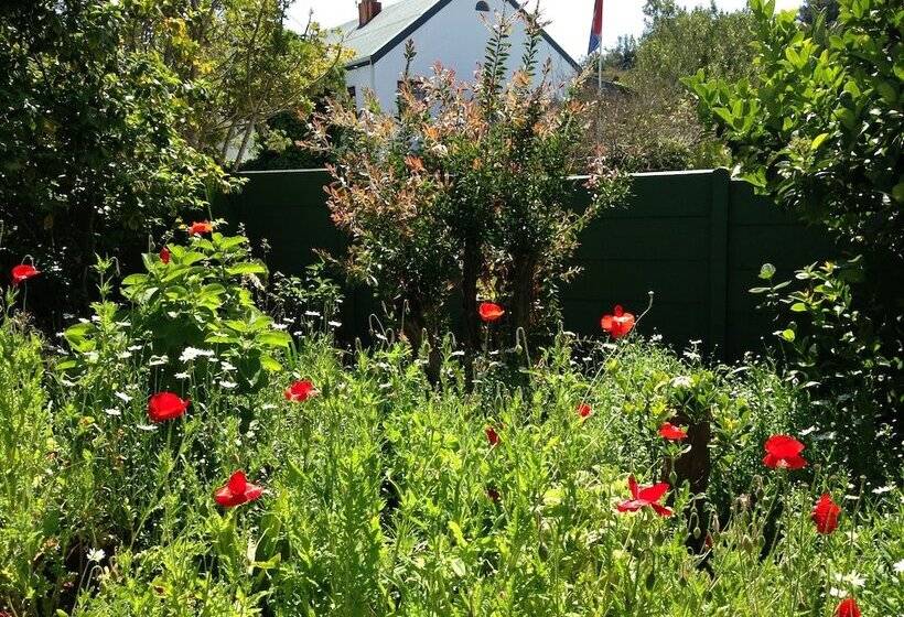 فندق Edenwood House