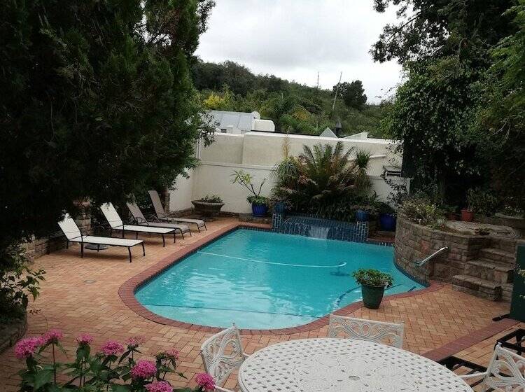 فندق Edenwood House