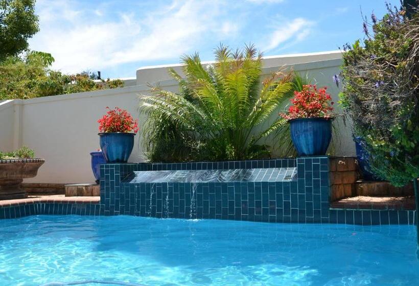 فندق Edenwood House