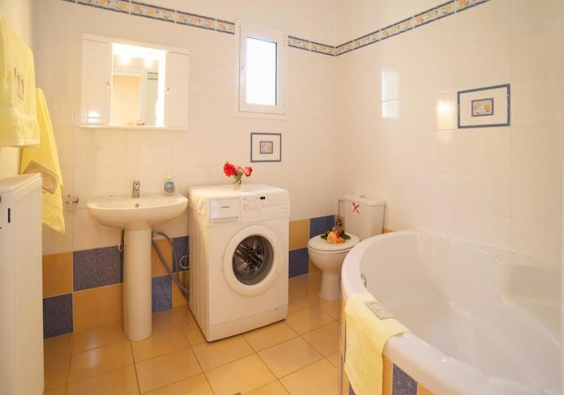 Отель Eleftheria Studios