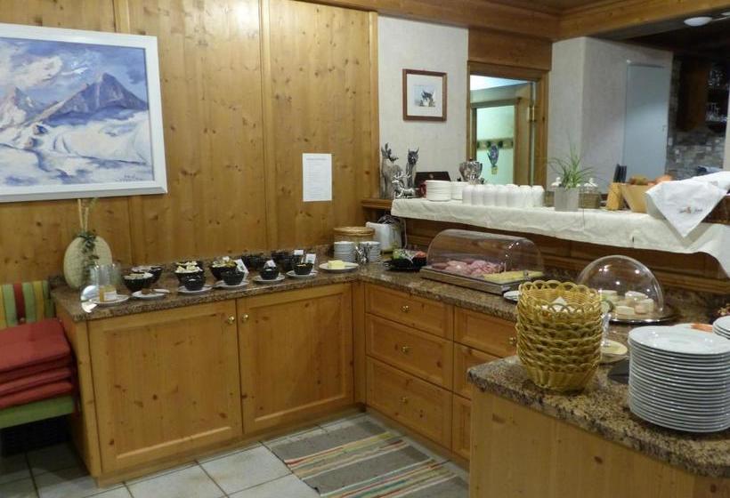 Hotelli Jagdhof Pure Mountain Appartements