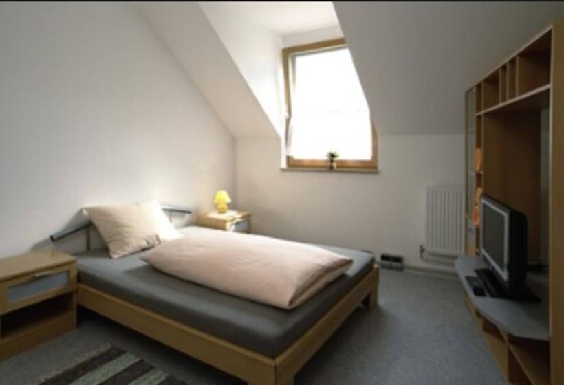 酒店 Gasthaus Mooshäusl