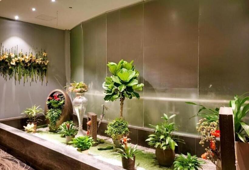 Greentree Alliance Hotel Shenzhen North Railway Station