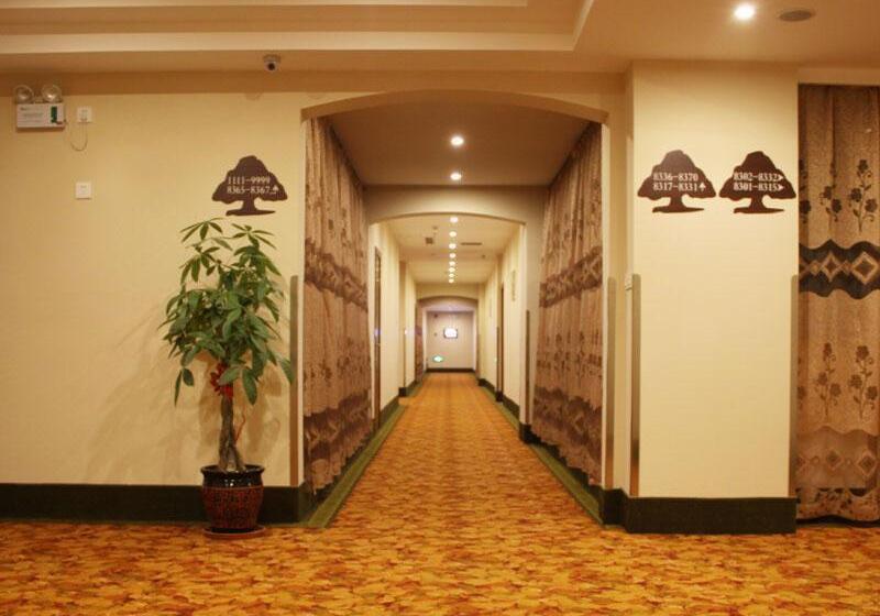 호텔 Greentree Inn Shanghai Hongqiao Hub Qibao Express