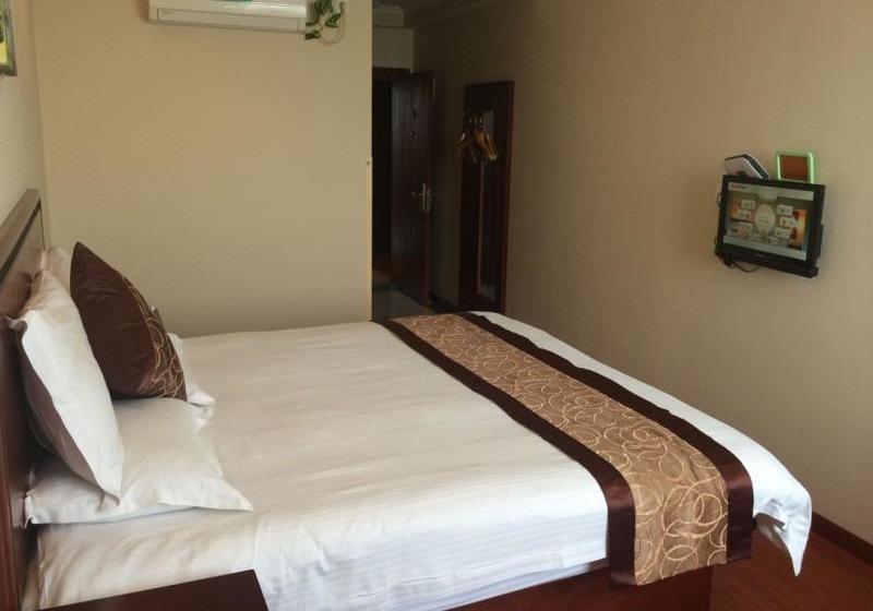 Отель Greentree Inn Shanghai Zhujing Business