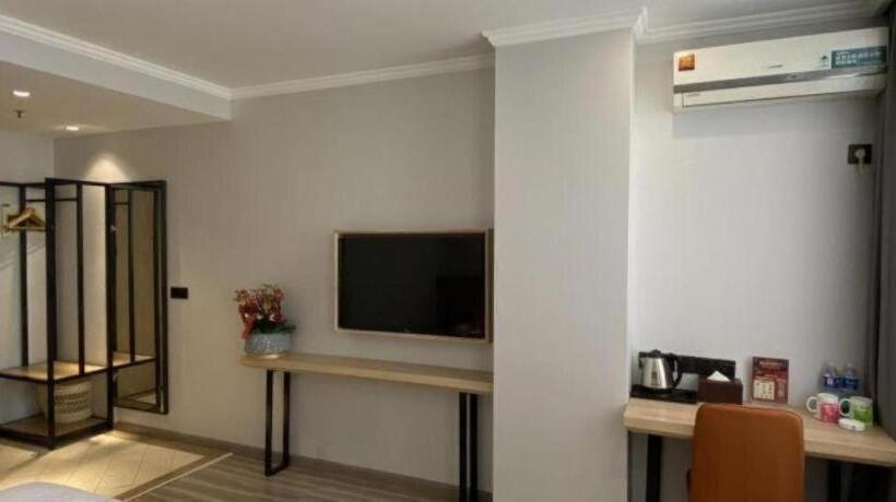 Отель Greentree Inn Jiangsu Taizhou Taixin Wenchang Road Business