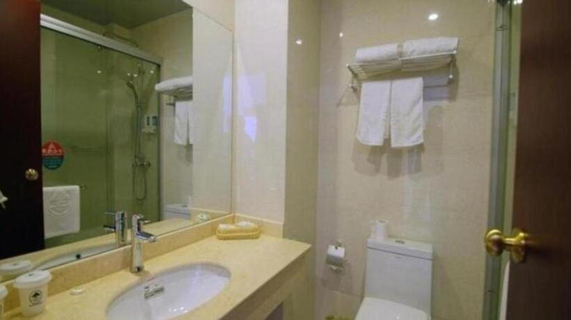 Отель Greentree Inn Jiangsu Taizhou Taixin Wenchang Road Business