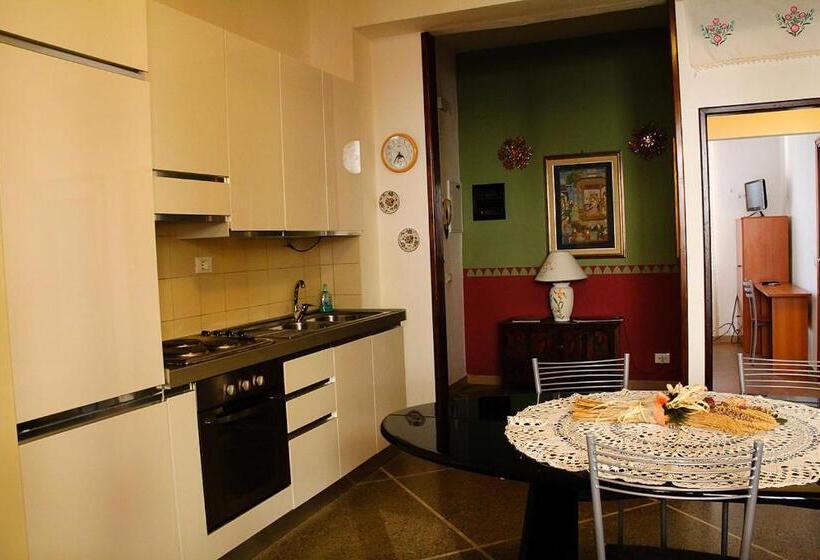 هتل Guesthouse Stazione Pisa Centro