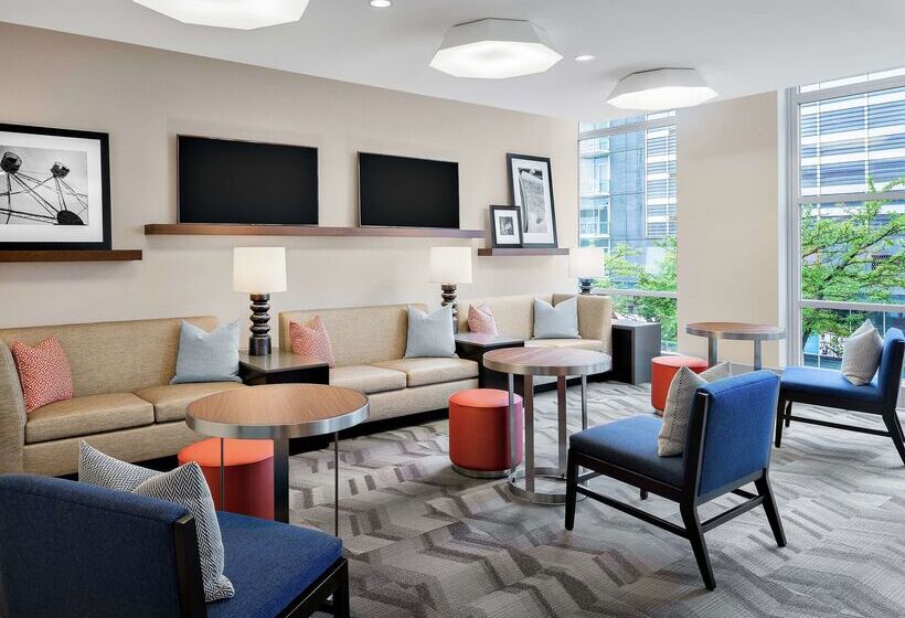 Отель Hampton Inn Chicago Mccormick Place