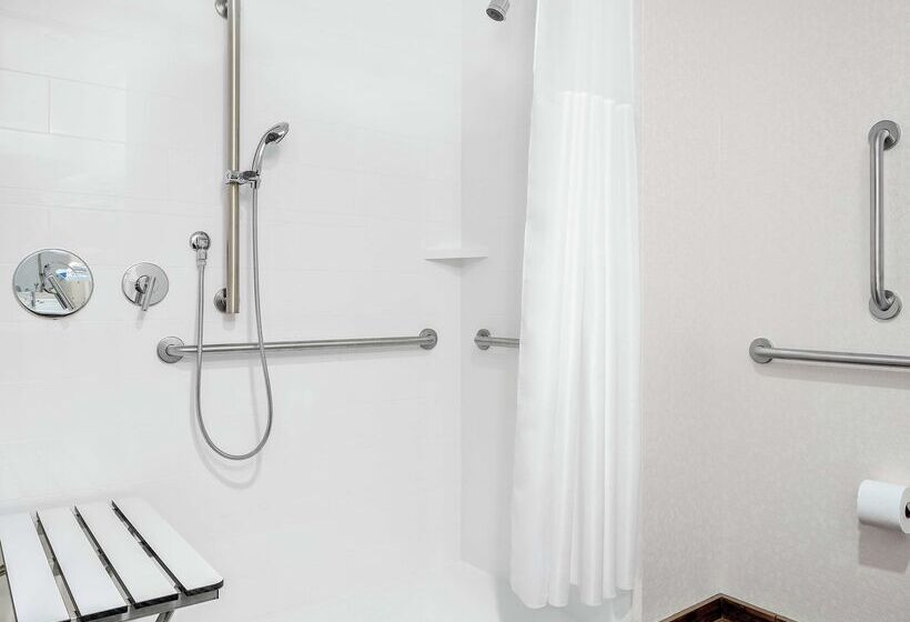 Отель Hampton Inn Chicago Mccormick Place