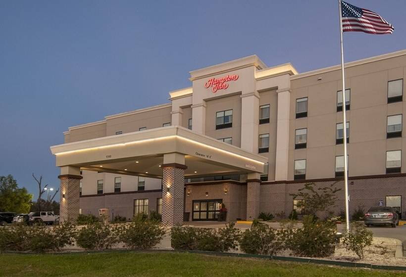 فندق Hampton Inn Opelousas