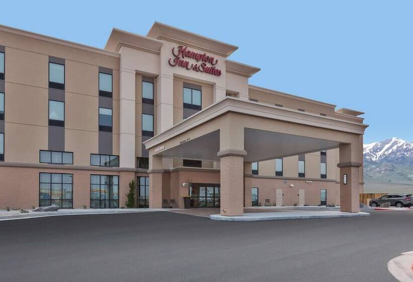 בית מלון כפרי Hampton Inn & Suites Wells