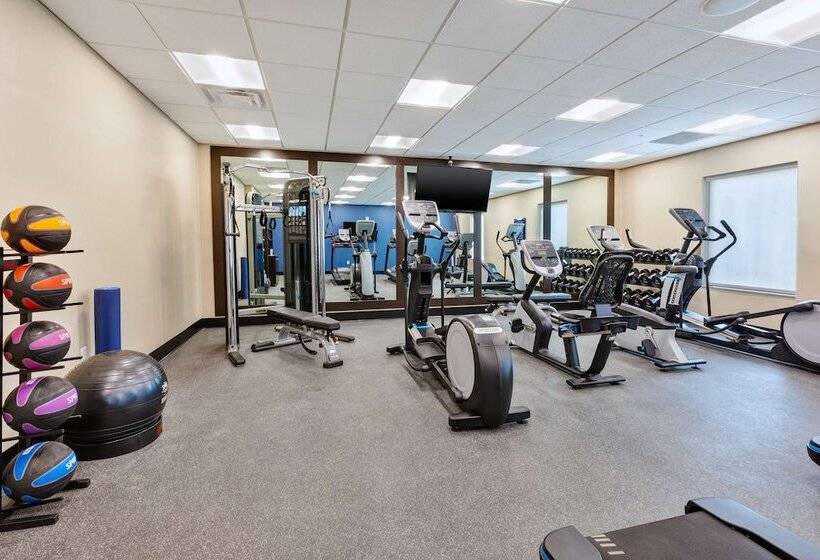 فندق Hampton Inn & Suites Wells