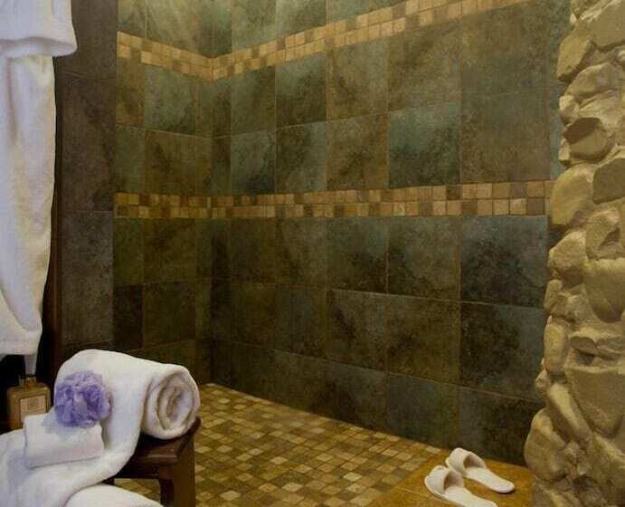 فندق Hilltop Manor B&b