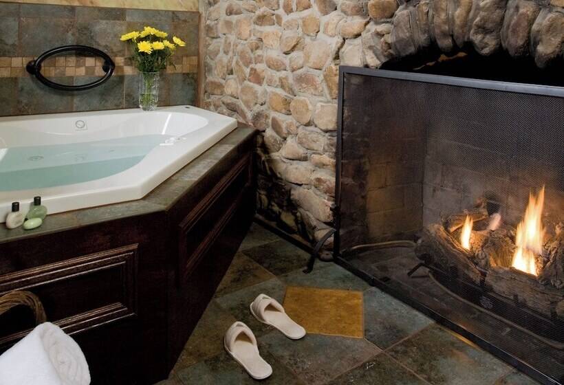 فندق Hilltop Manor B&b