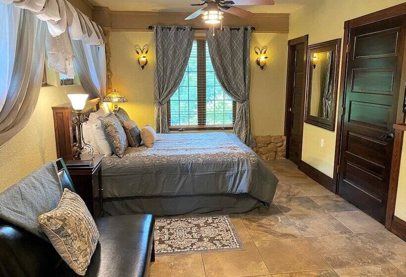 فندق Hilltop Manor B&b