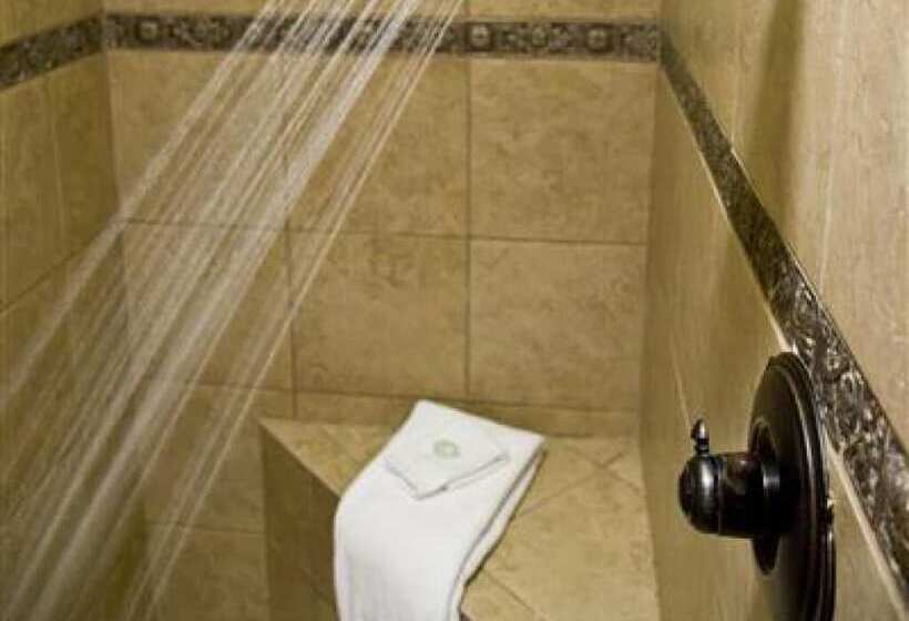 فندق Hilltop Manor B&b