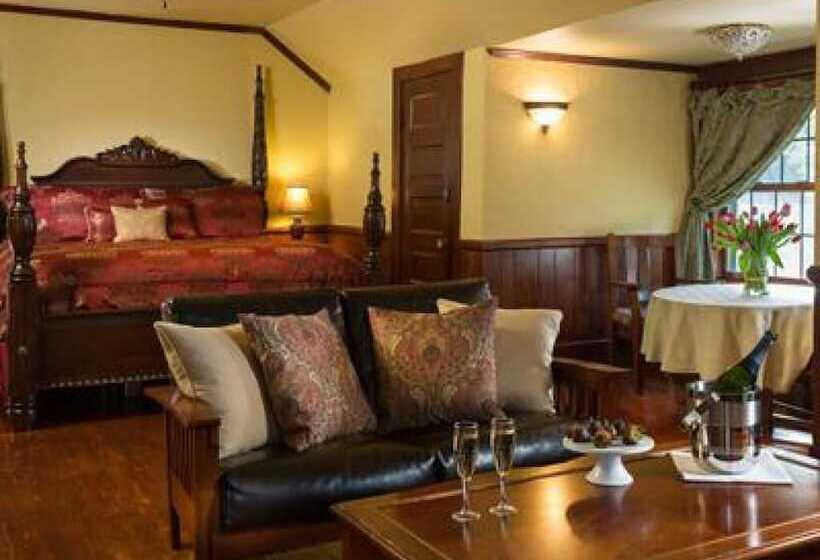 فندق Hilltop Manor B&b