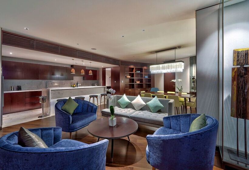 هتل Hilton Da Nang